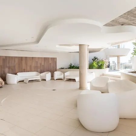 Sea View Haven With Pool, Terrace & Parking By Rems Lägenhet *